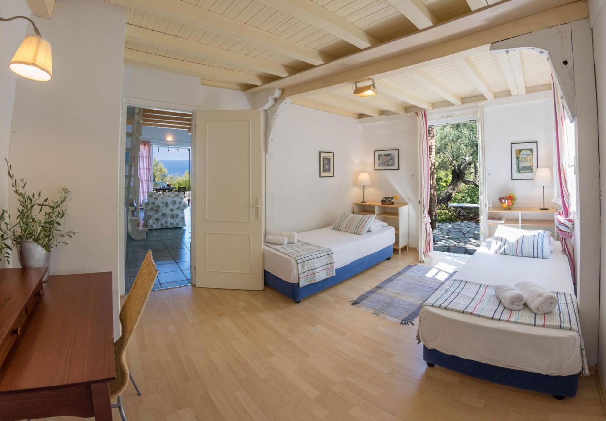 Agios Nikitas Villas Esterno foto