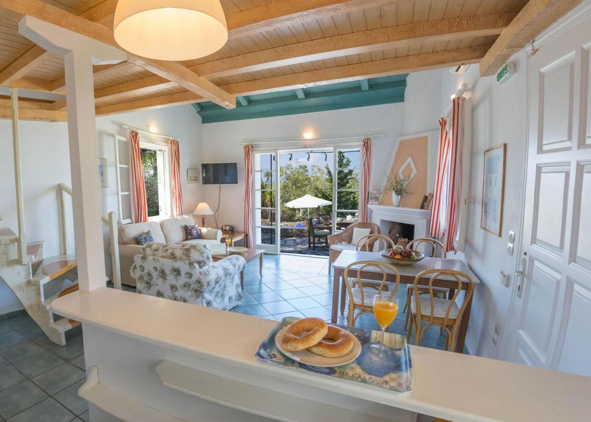 Agios Nikitas Villas Esterno foto