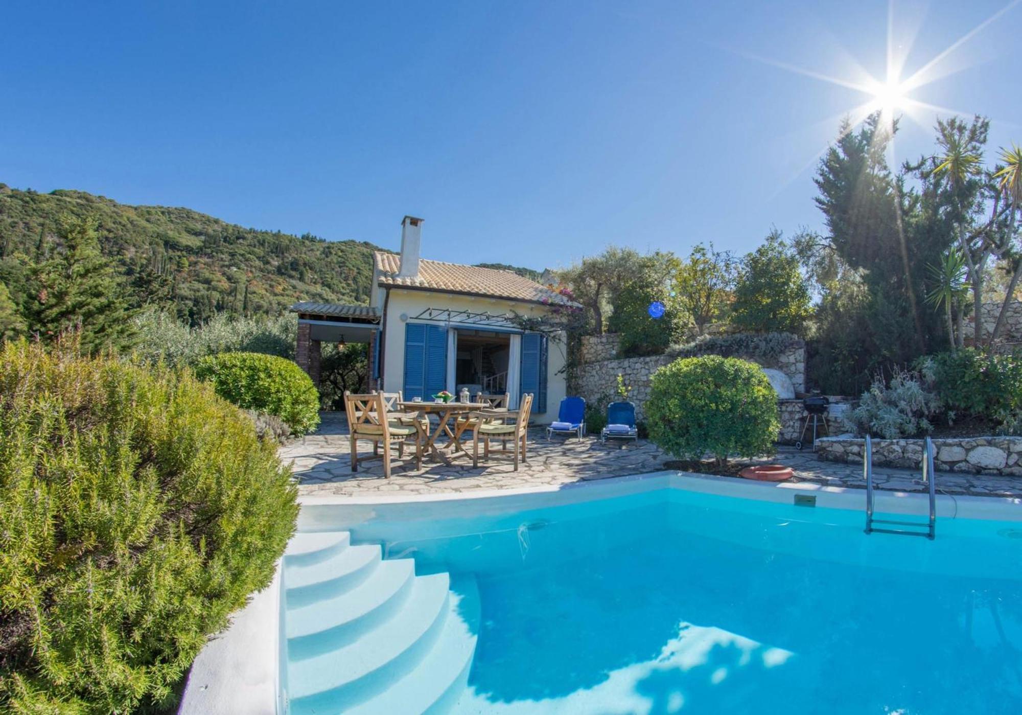 Agios Nikitas Villas Esterno foto