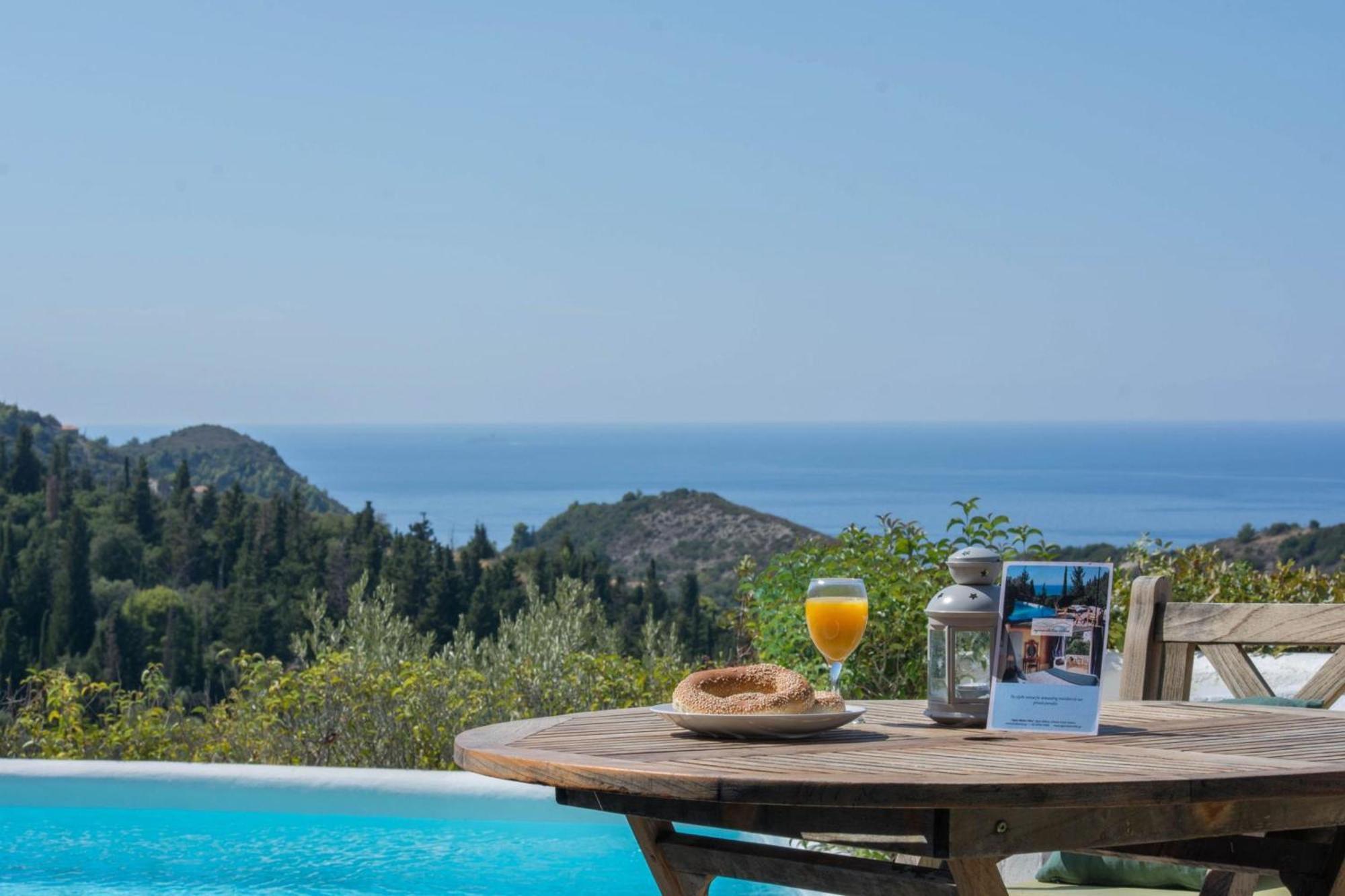 Agios Nikitas Villas Esterno foto